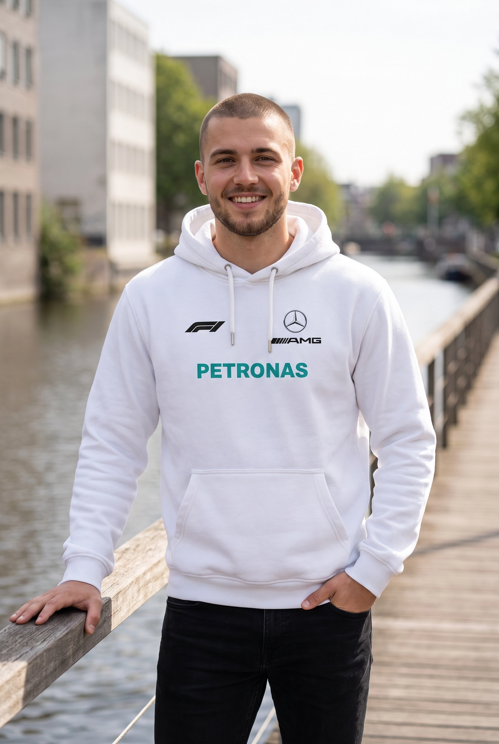 Unisex Beyaz Kapüşonlu Sweatshirt – Mercedes AMG Petronas Antonelli F1 Baskılı Hoodie