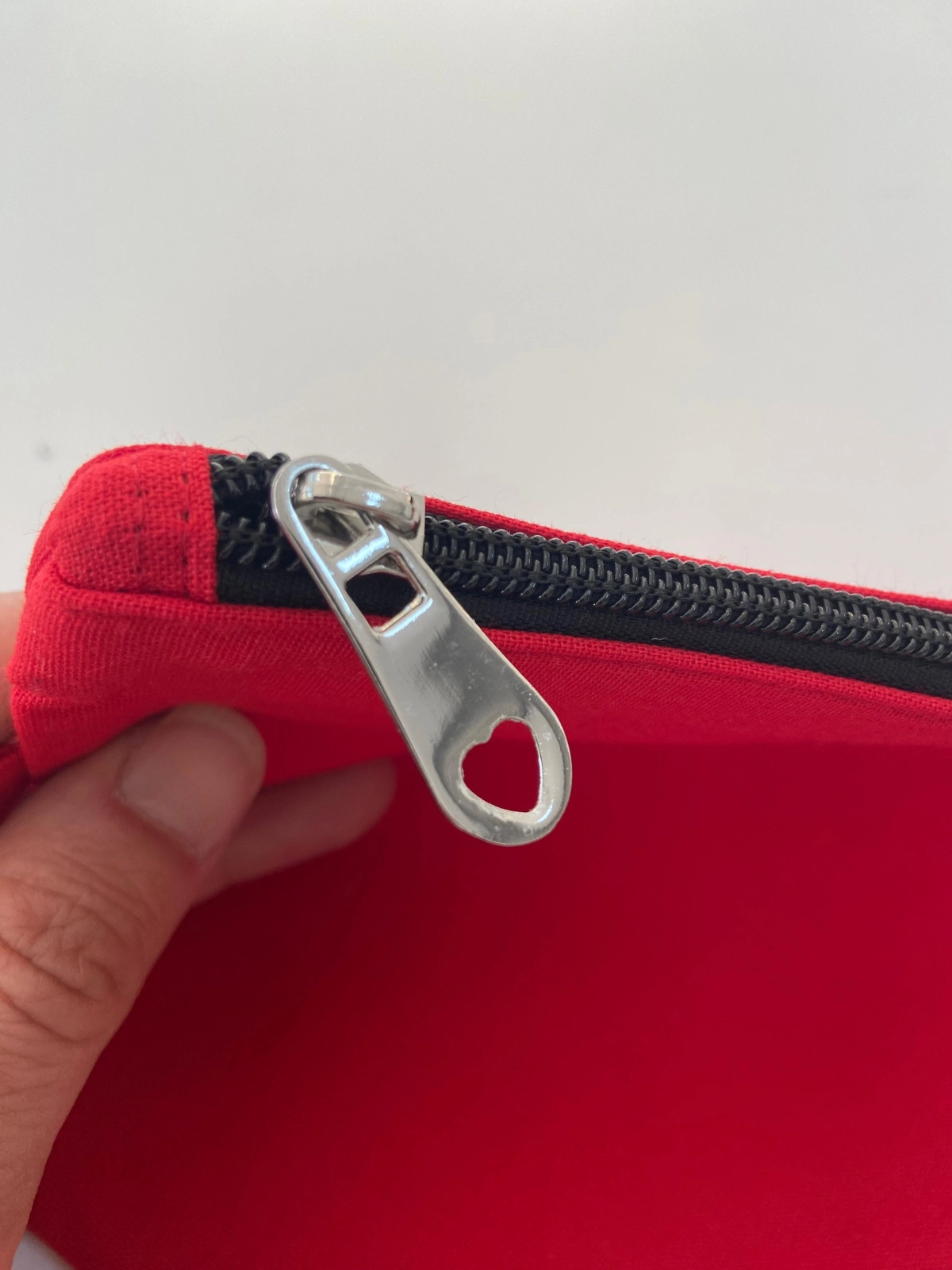 Kanvas Clutch Çanta Astarlı Dayanıklı Fermuarlı Günlük Kullanım Kadın El Çantası Organizer Çanta Kırmızı