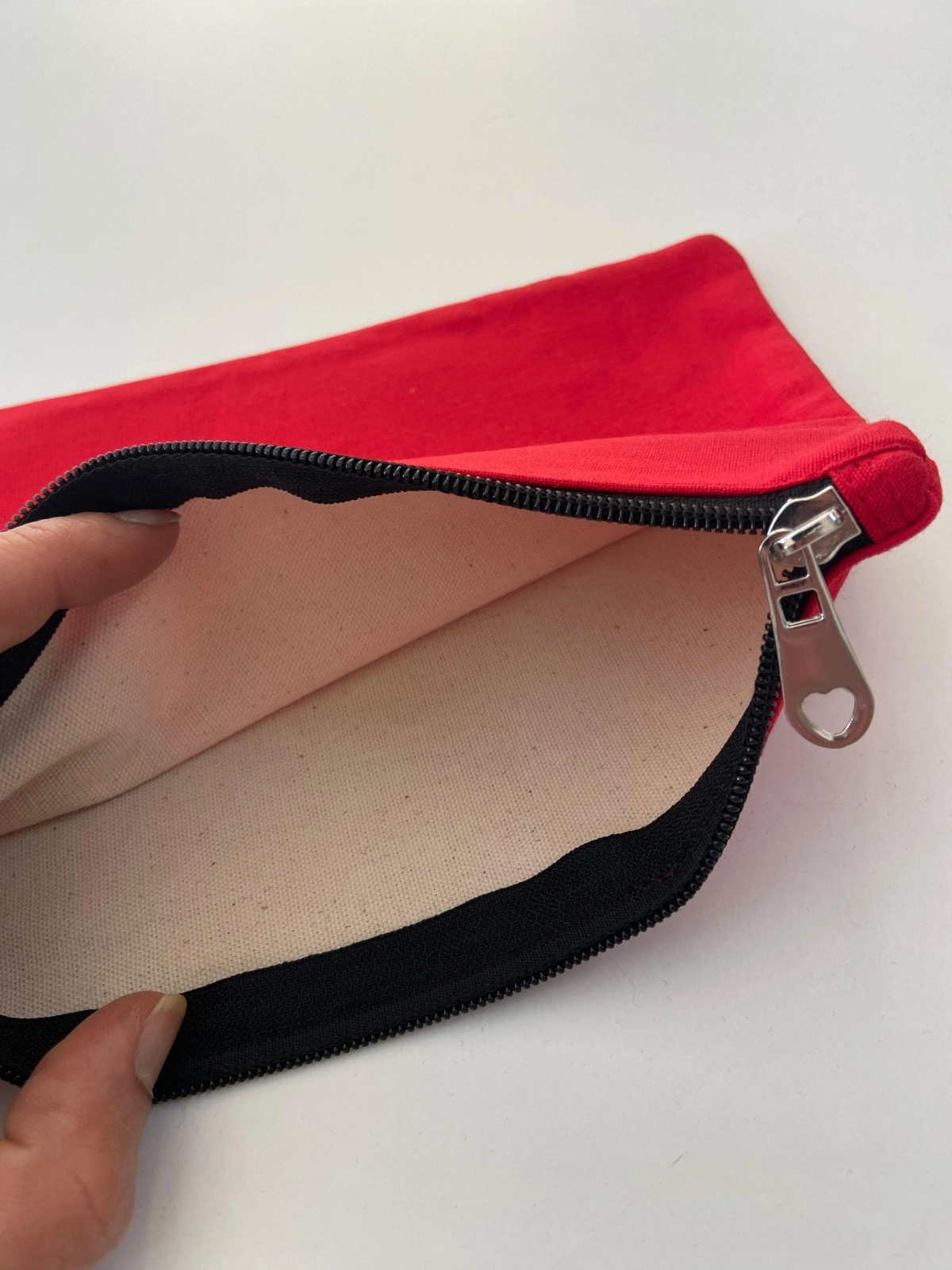 Kanvas Clutch Çanta Astarlı Dayanıklı Fermuarlı Günlük Kullanım Kadın El Çantası Organizer Çanta Kırmızı