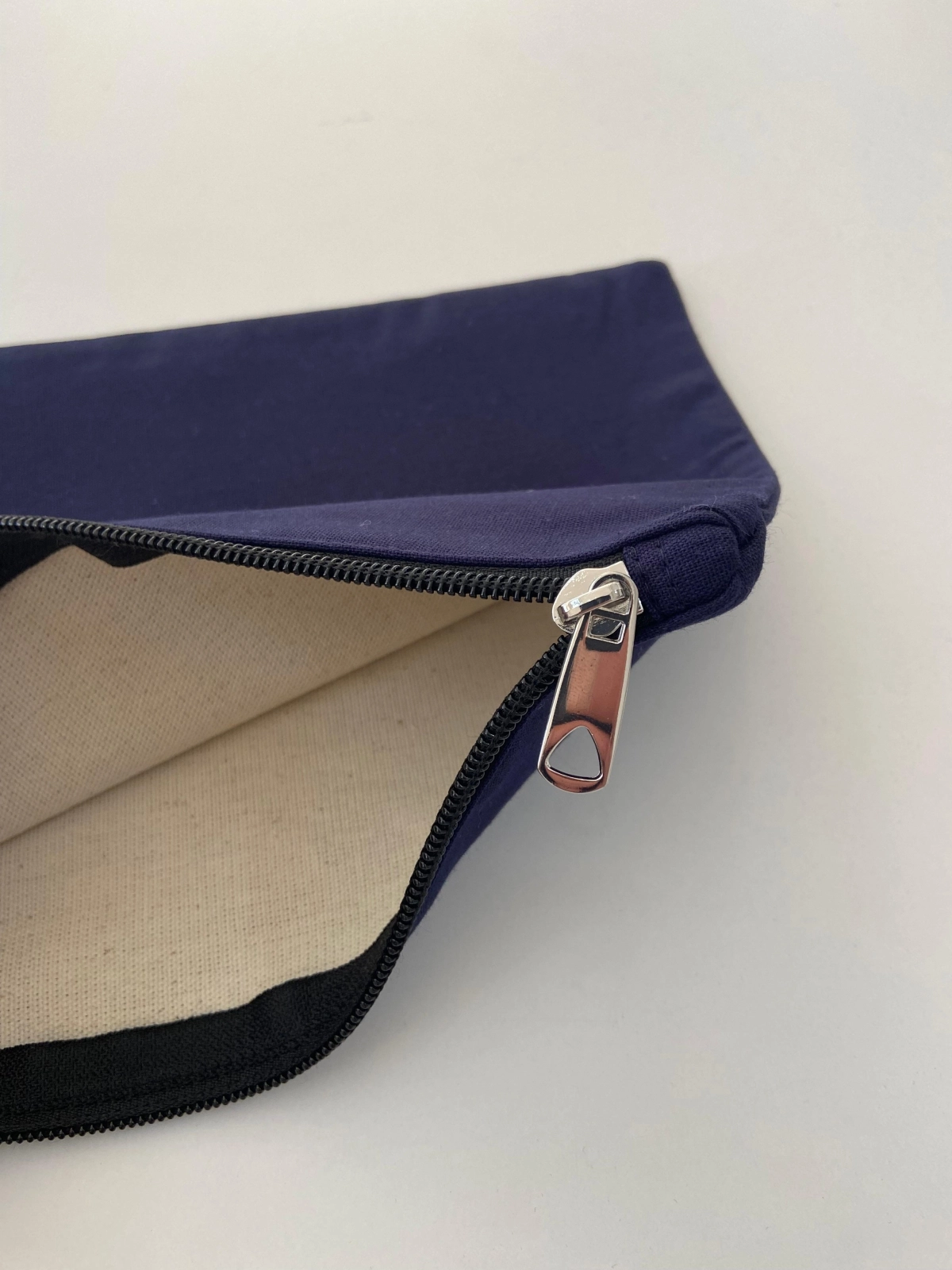 Kanvas Clutch Çanta Astarlı Dayanıklı Fermuarlı Günlük Kullanım Kadın El Çantası Organizer Çanta Lacivert