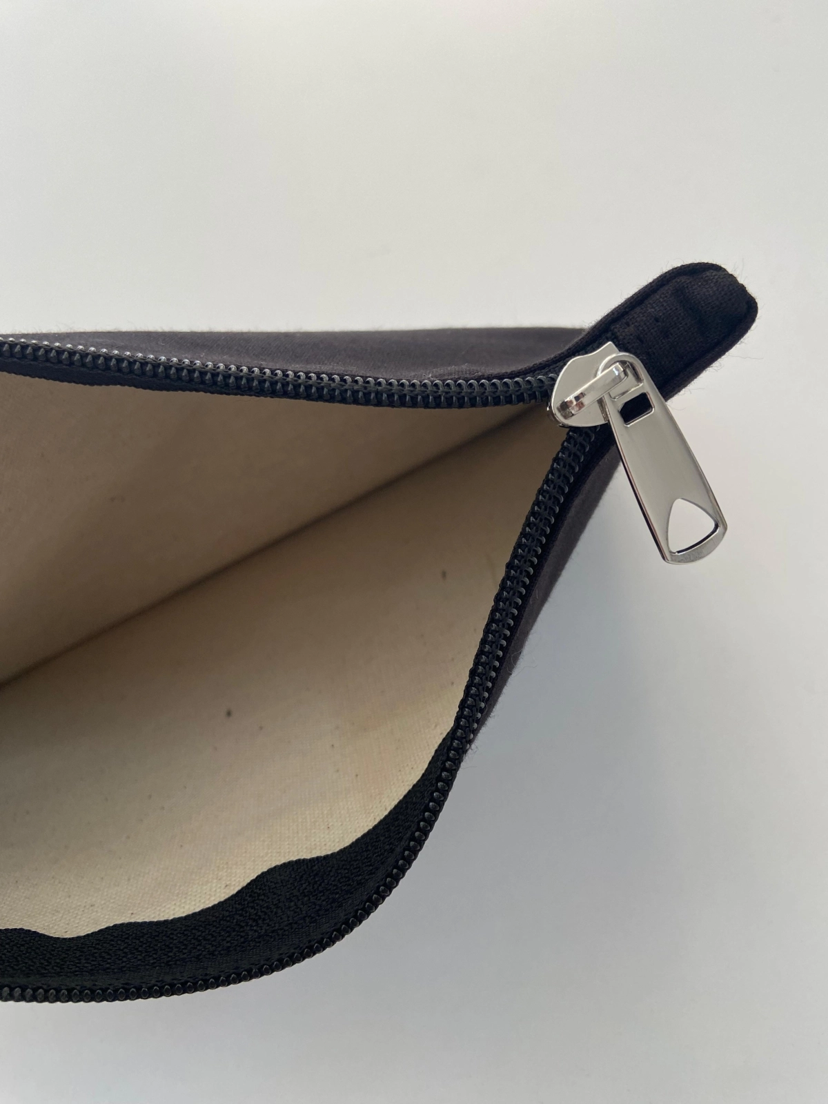 Kanvas Clutch Çanta Astarlı Dayanıklı Fermuarlı Günlük Kullanım Kadın El Çantası Organizer Çanta Siyah