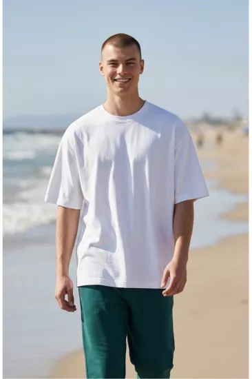 Oversize Tişört Unisex %100 Pamuk 200 gr Kalın Kumaş Basic Bol Kesim T Shirt Beyaz